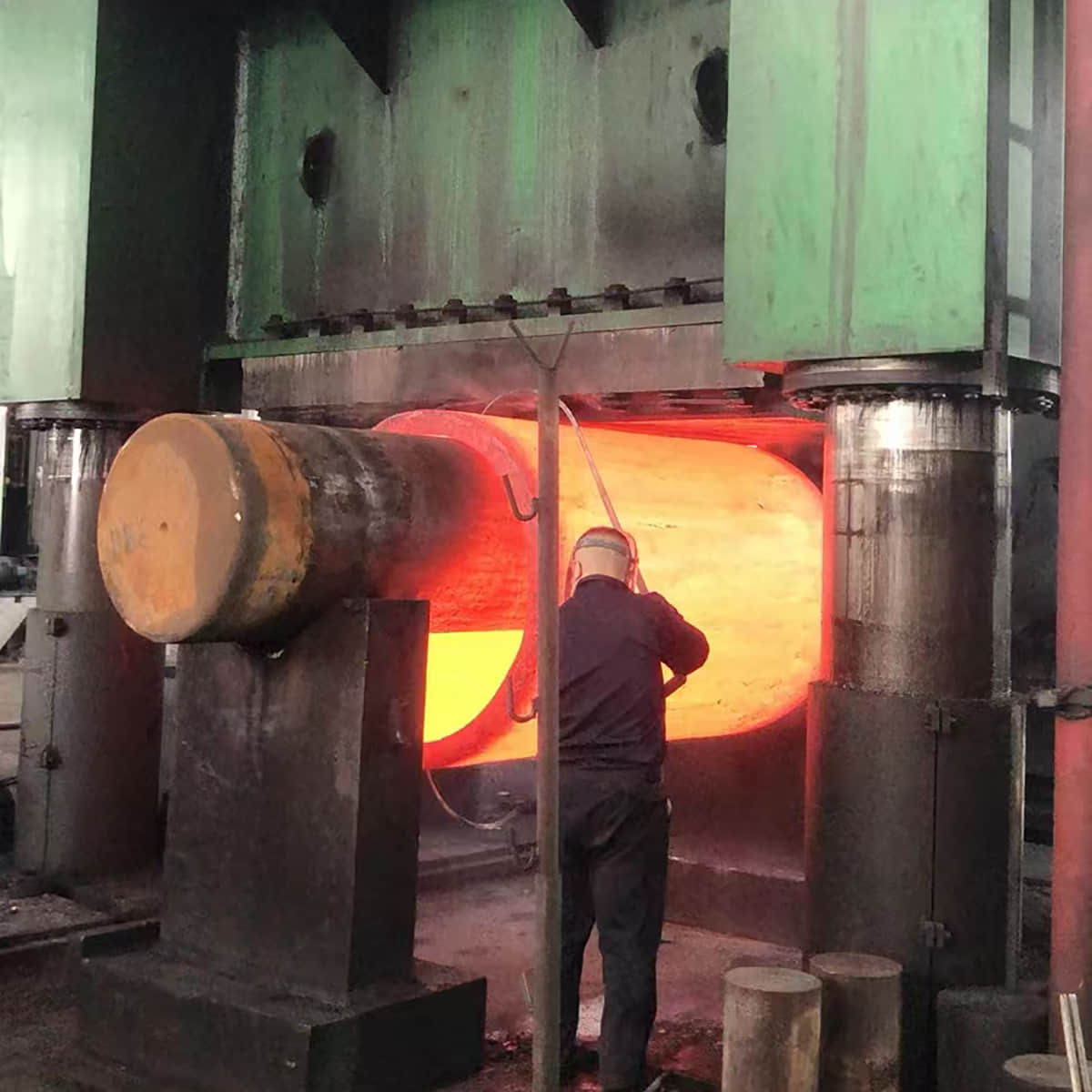 Large - scale Forged Pipes