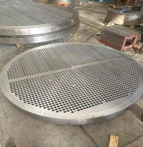 El brida de placa de tubos A350LF2 está fabricada en acero forjado para bajas temperaturas